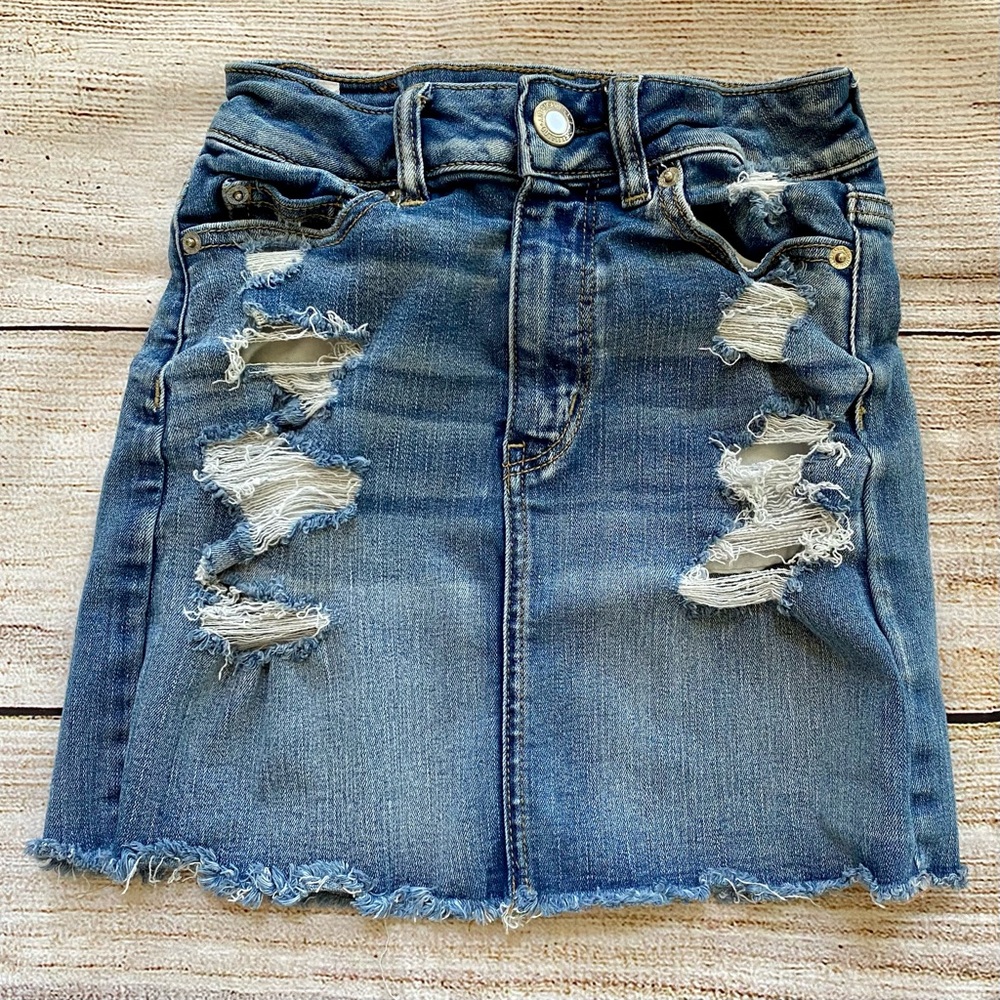 American Eagle Distressed Denim Skirt Ladies 00